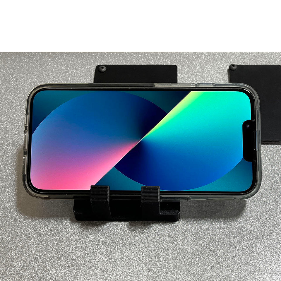 Smartphone with stand on lectern - Horizontal -  Urbann